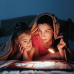 Ritualuri de seară care ajută copilul să doarmă liniștit