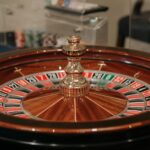 Cum recunoști un cazino online serios care oferă păcănele corecte